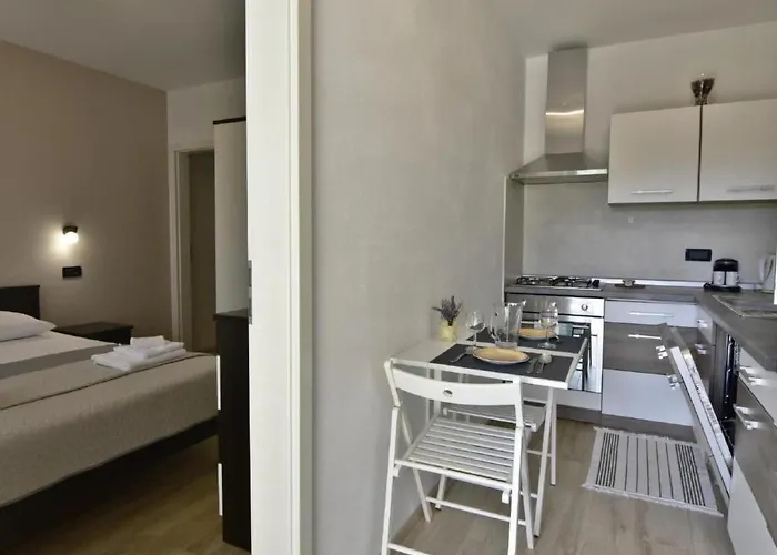 Apartman Loredana By Interhome *