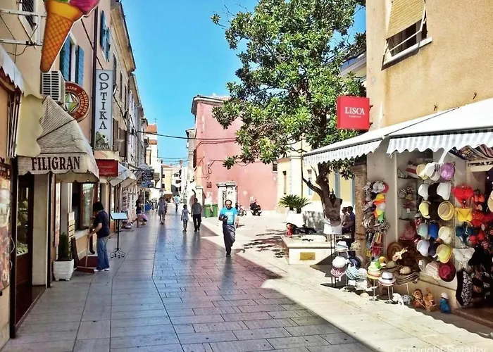 Apartman Loredana By Interhome